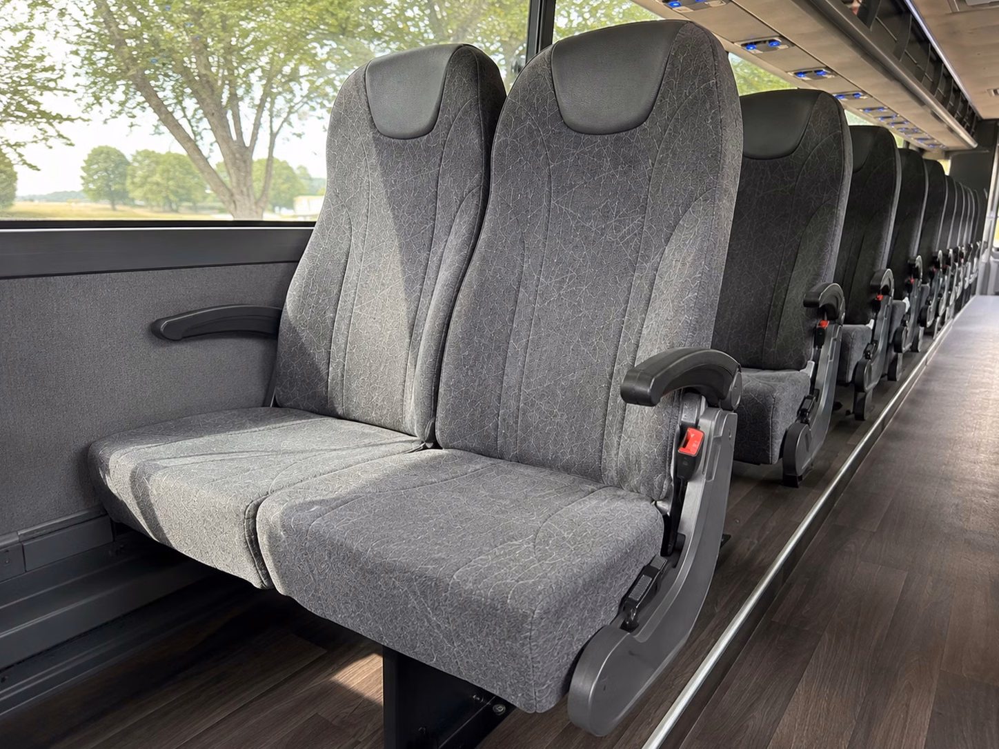 charter buses for chesapeake wedding guests traveling from virginia beach and norfolk hotels