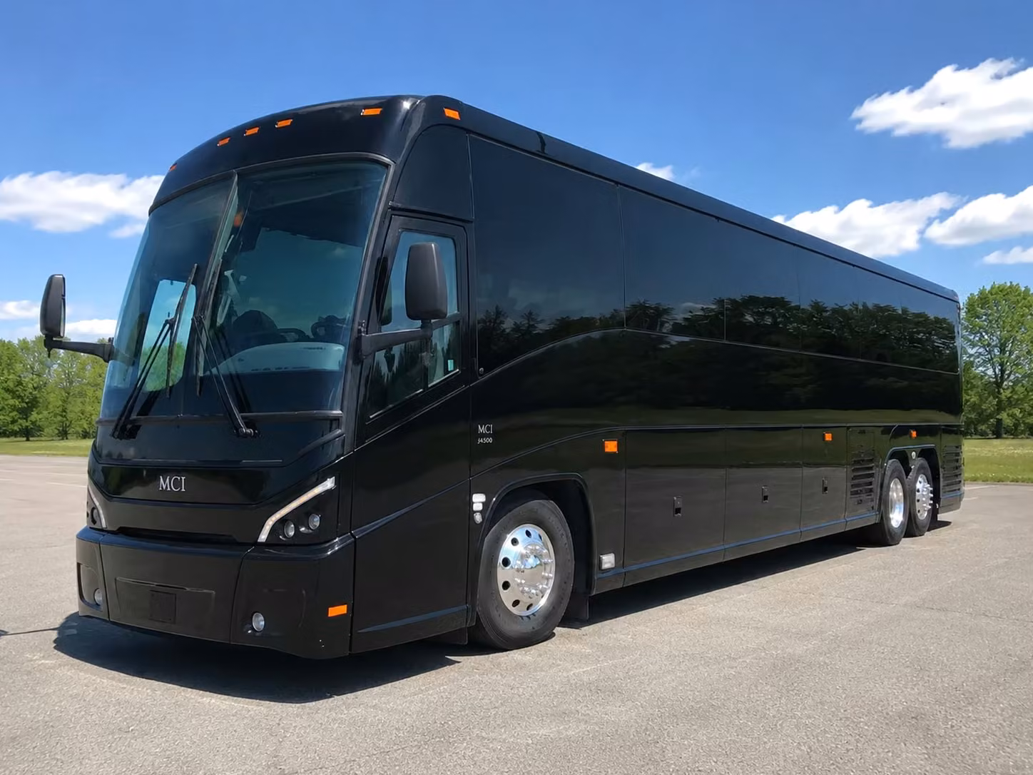 charter buses to the virginia aquarium marine science center and hampton roads favorites
