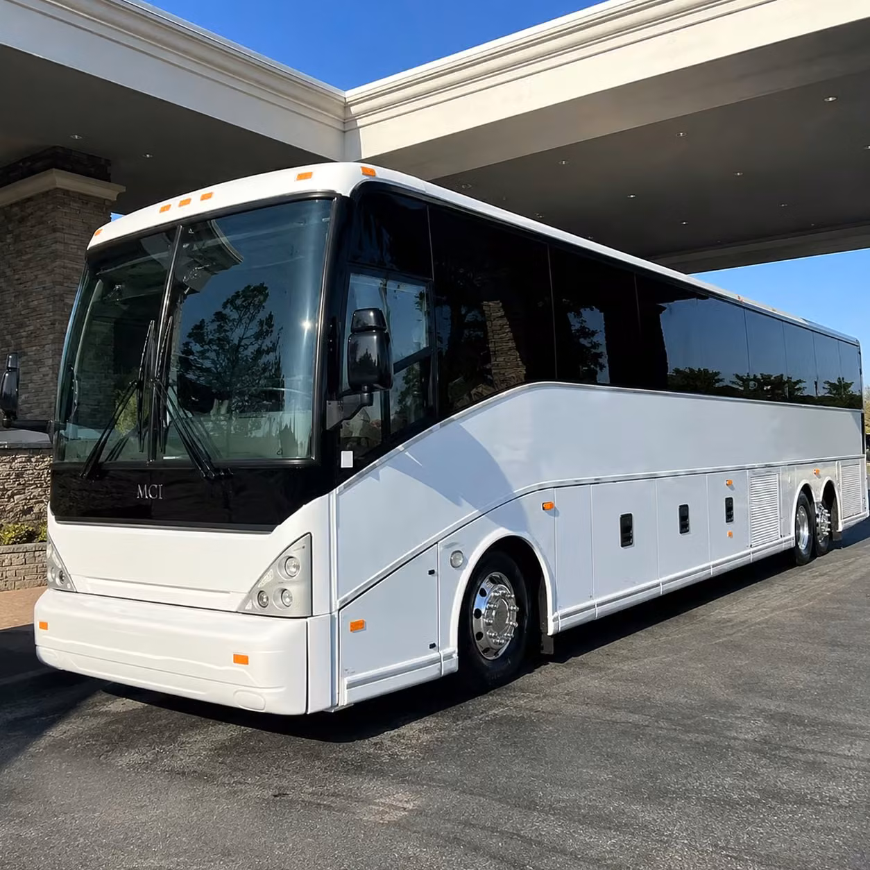 corporate groups and business travelers get more done when the ride is already handled
